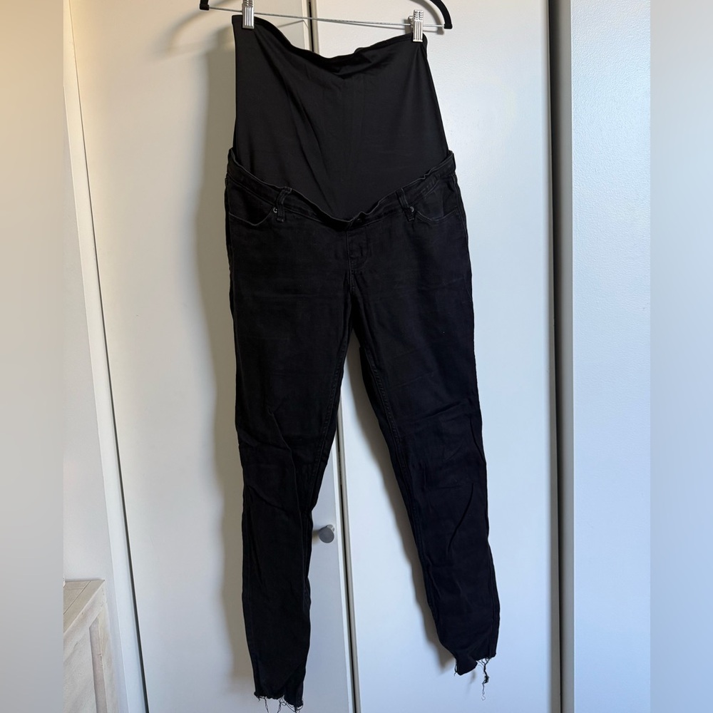 LAST CHANCE Abercrombie & Fitch Black Maternity The Jean Legging